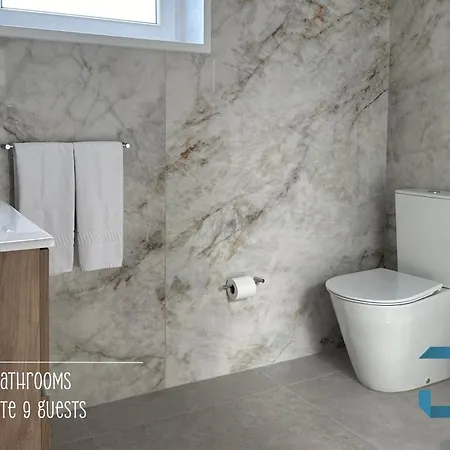 Arada - 4 In 1 Private Property, Free Parking And Hot Tub Nyaraló Arada (Aveiro)