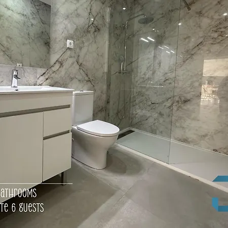 Arada - 4 In 1 Private Property, Free Parking And Hot Tub Holiday home