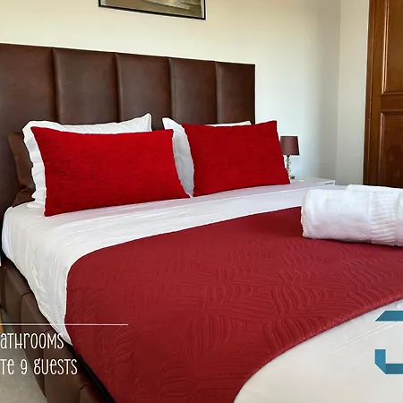 Holiday home Arada - 4 In 1 Private Property, Free Parking And Hot Tub *