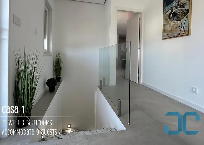 Arada - 4 In 1 Private Property, Free Parking And Hot Tub Semesterbostad