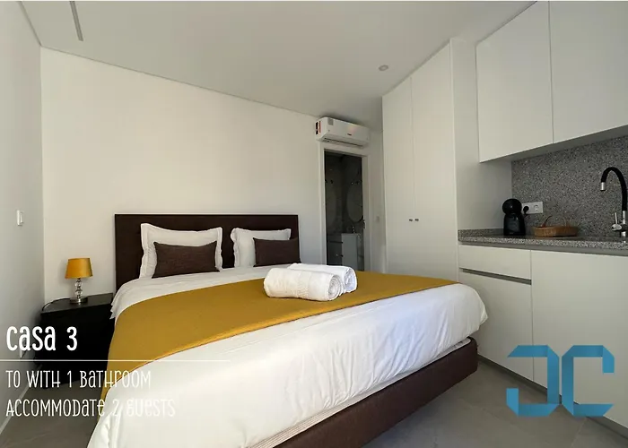 Arada - 4 In 1 Private Property, Free Parking And Hot Tub *